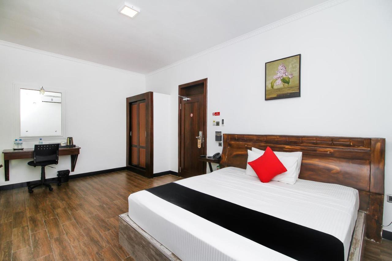 Sasha Transit Hotel Katunayake Exterior photo